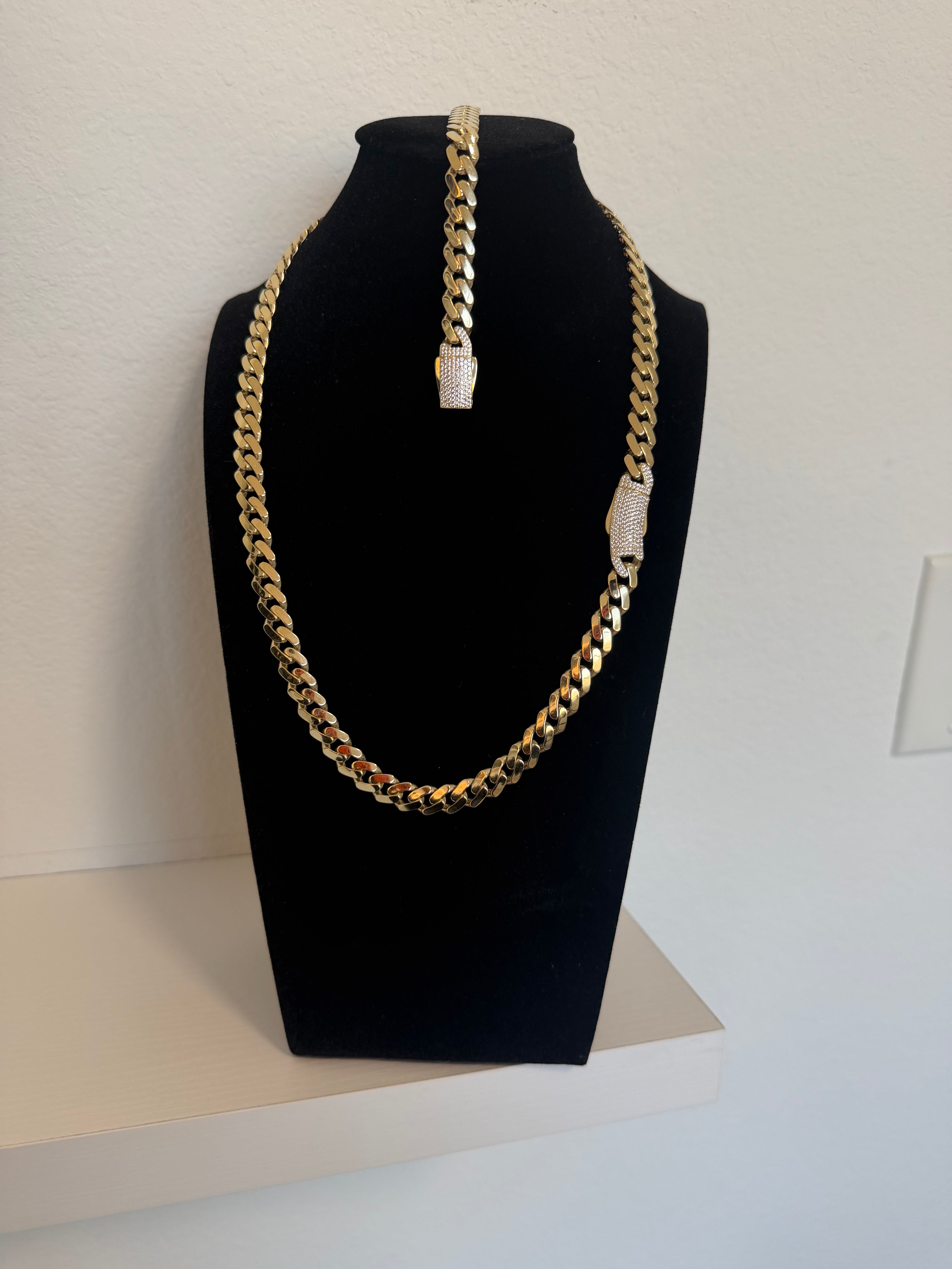 Monaco set chain and handle 9mm in 10k gold