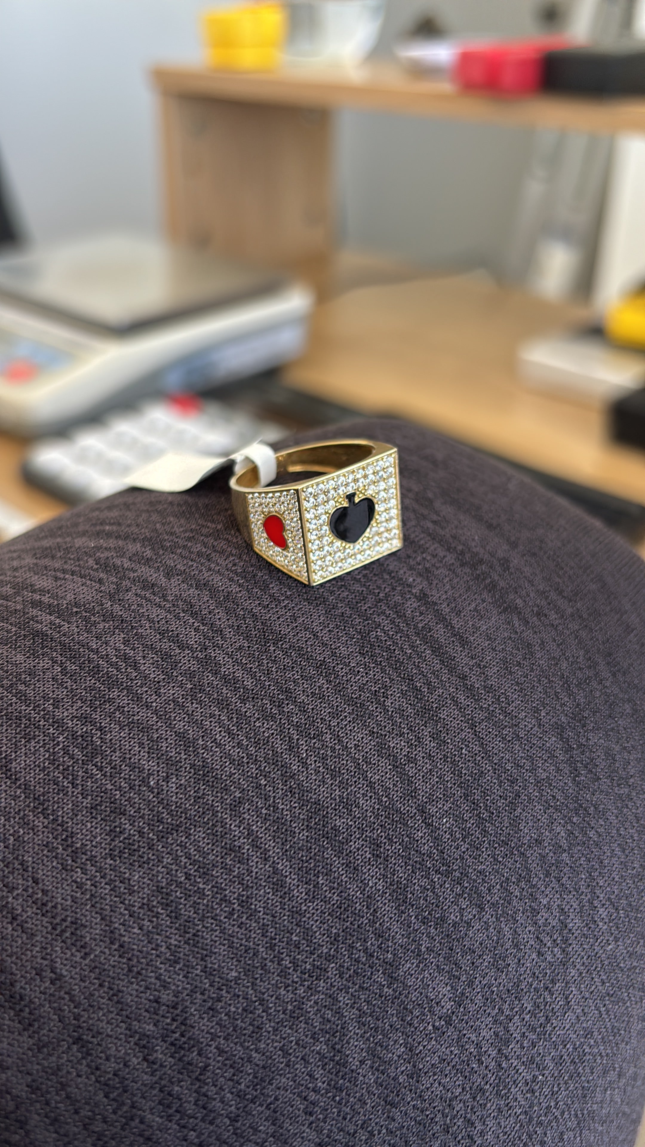Super beautiful factory 10 k gold ring