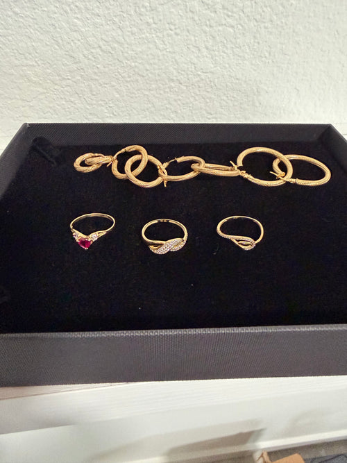 10k gold combo of rings and rings