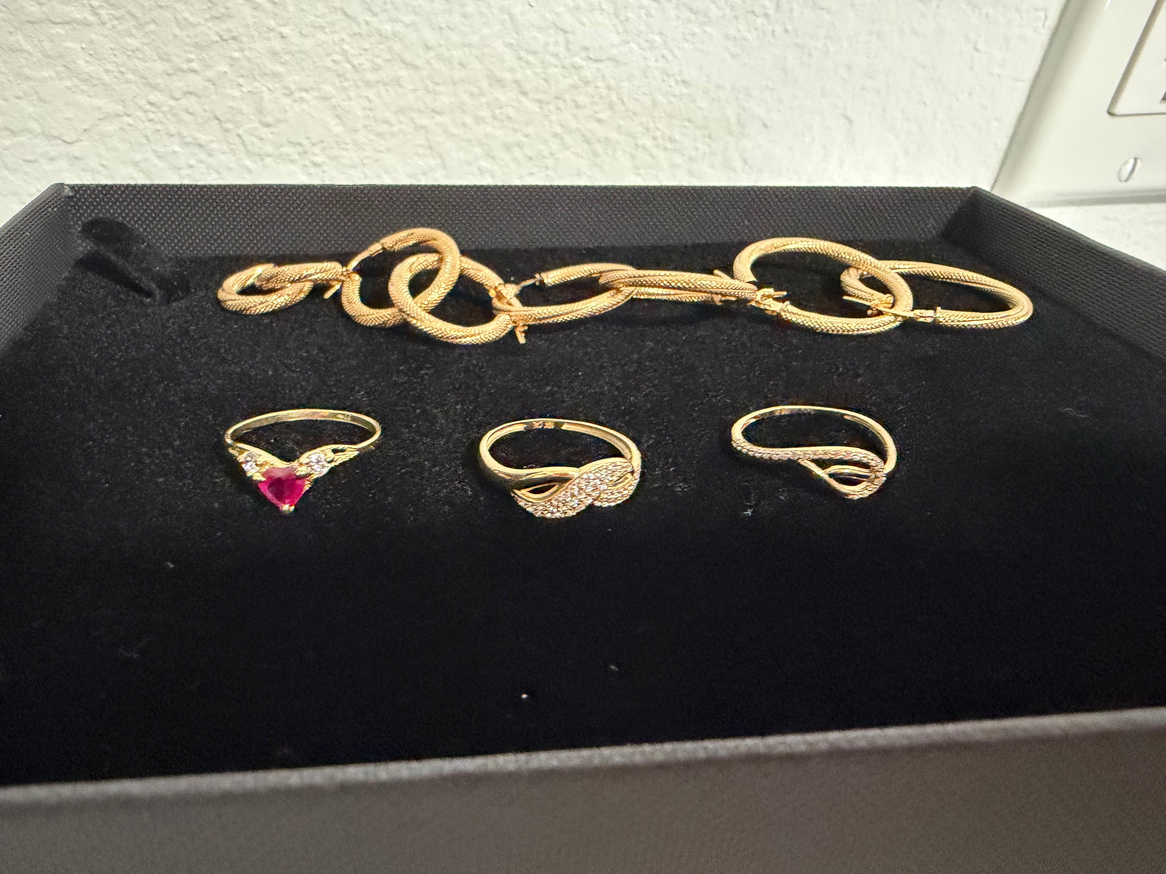 10k gold combo of rings and rings